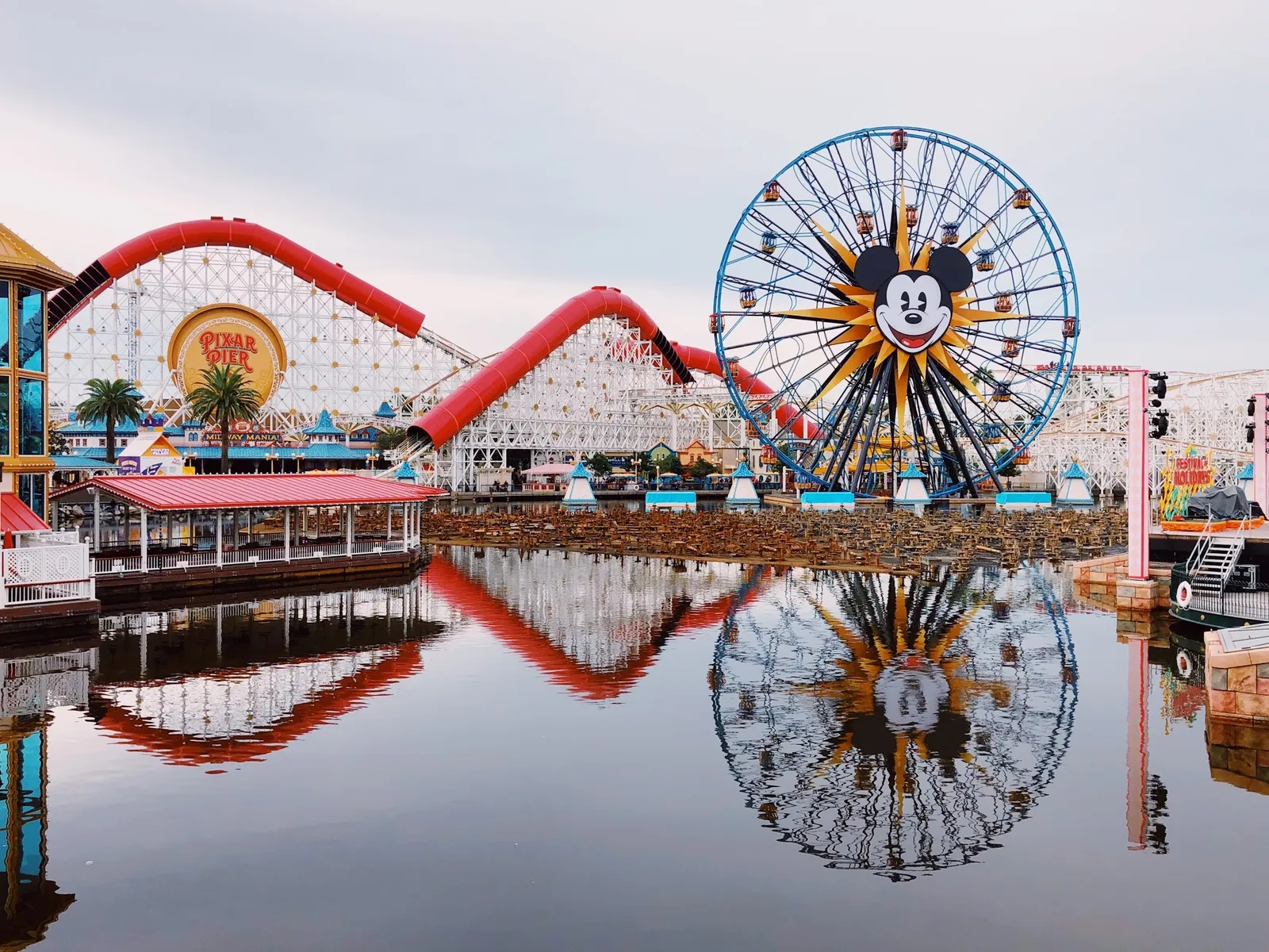 Disney California Adventure Park